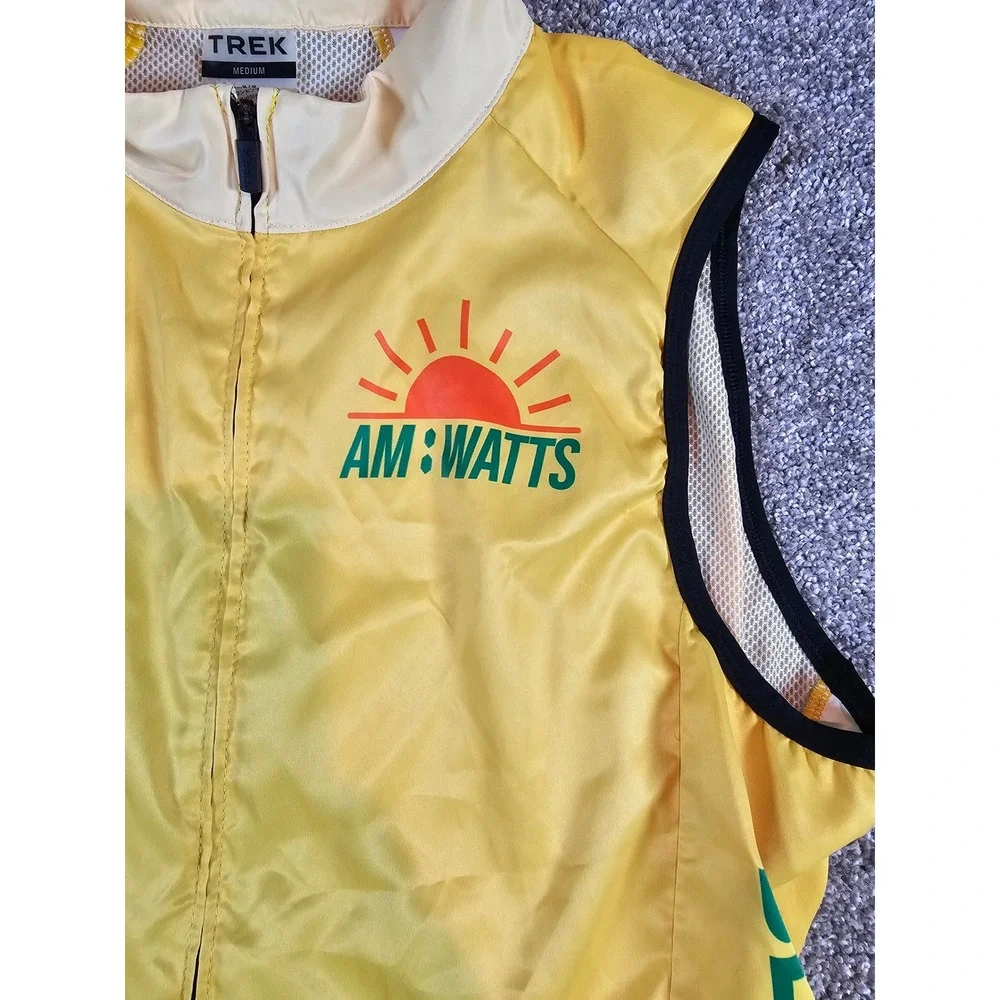 Trek AM:WATTS Cycling Vest Mens Medium Yellow Full Zip Mesh Back Gilet 40949
